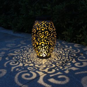 Lanterne Solaire Métal "Rubis Lumineux Nuageux"